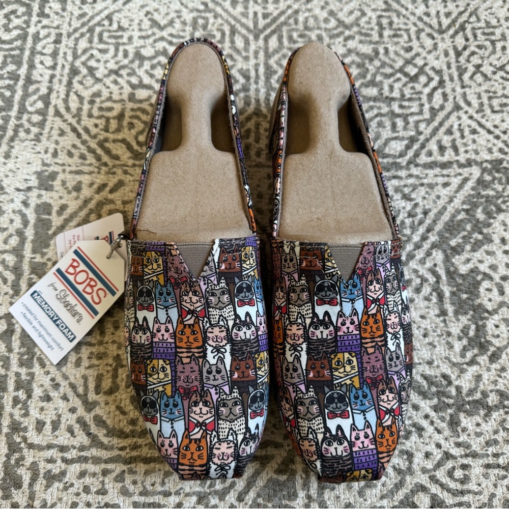 BOBS x Petco Memory Foam Sketchers with cats 🐱🐈🐈‍⬛